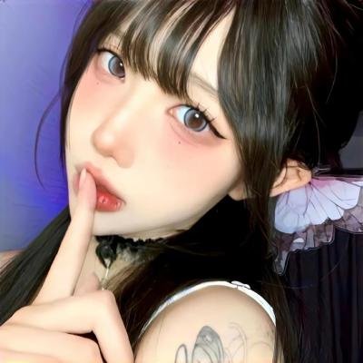 行走的鸡毛掸子